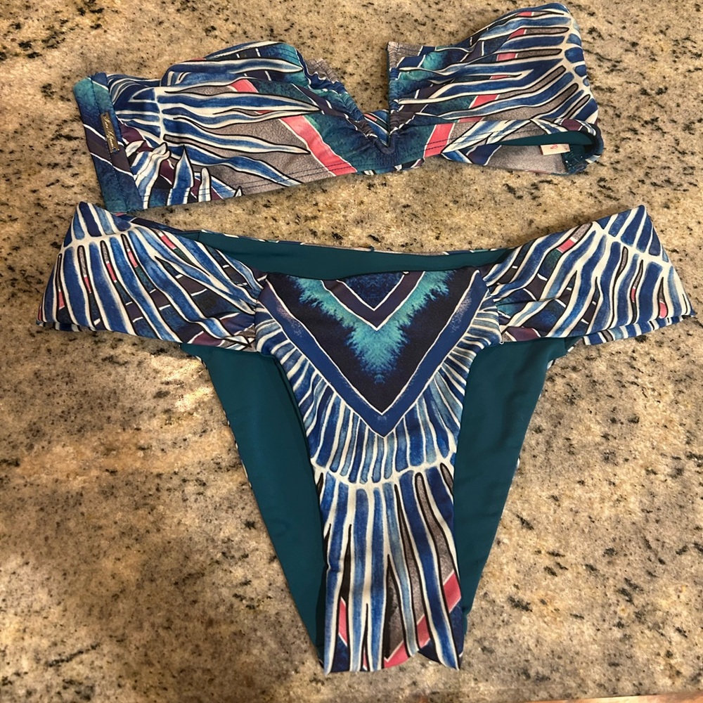 Stylish Blue Patterned Women's Bikini